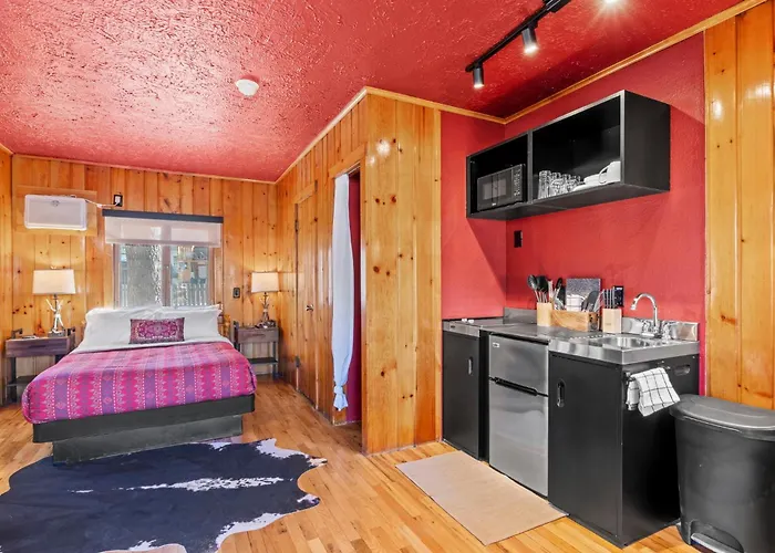 Timber Lodge #21